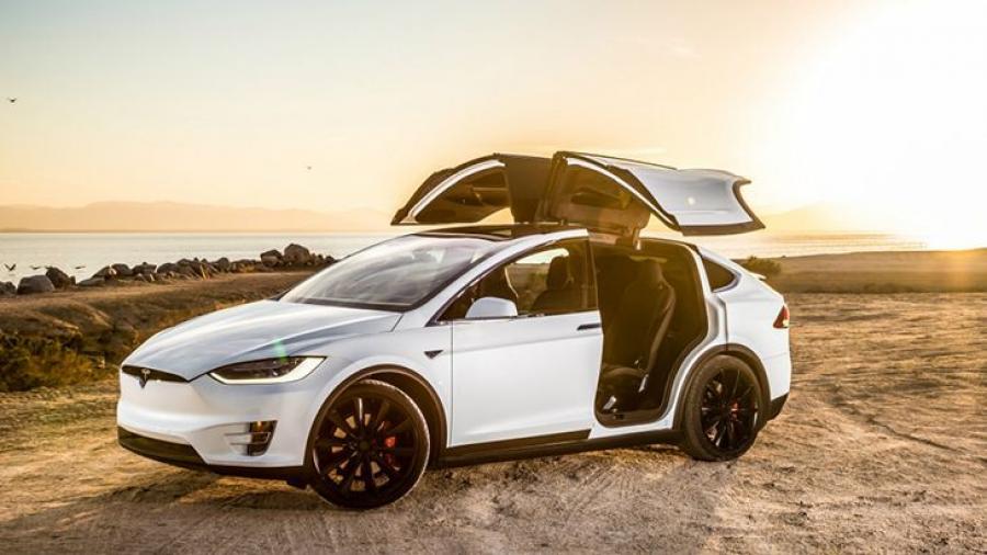  Tesla Model X P100D 2016 года  (фото 1 из 2)